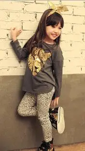

UNIKIDS Retail 2016 Girls Clothing Sets Baby Kids Clothes Children Clothing Full Sleeve T Shirt Leopard Legging Girl children's
