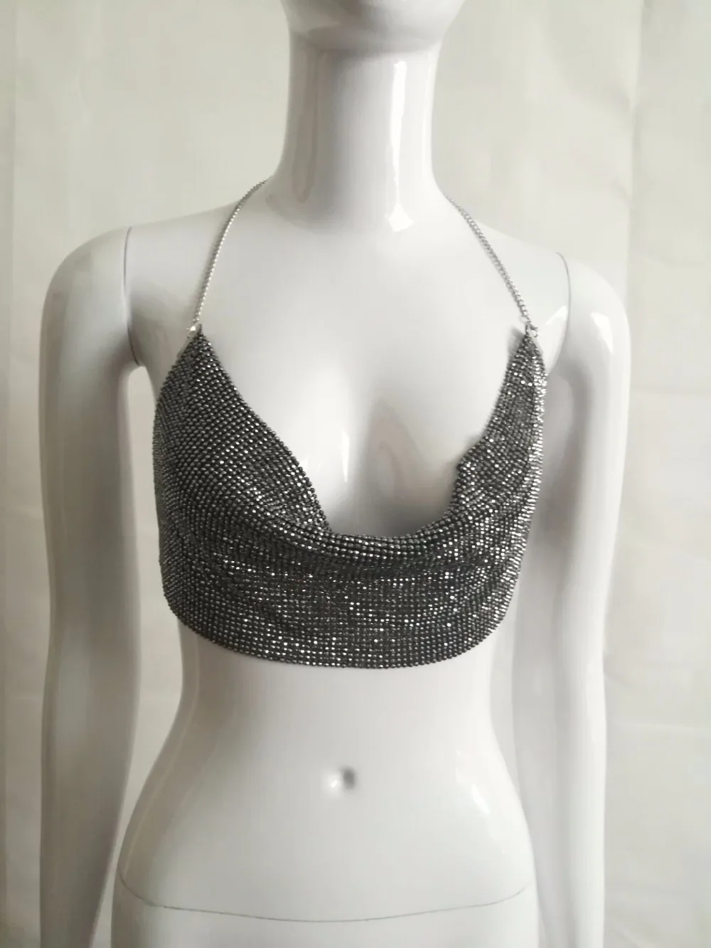 Летний новый стиль модный топ на бретелях с блестками сексуальный вырезом