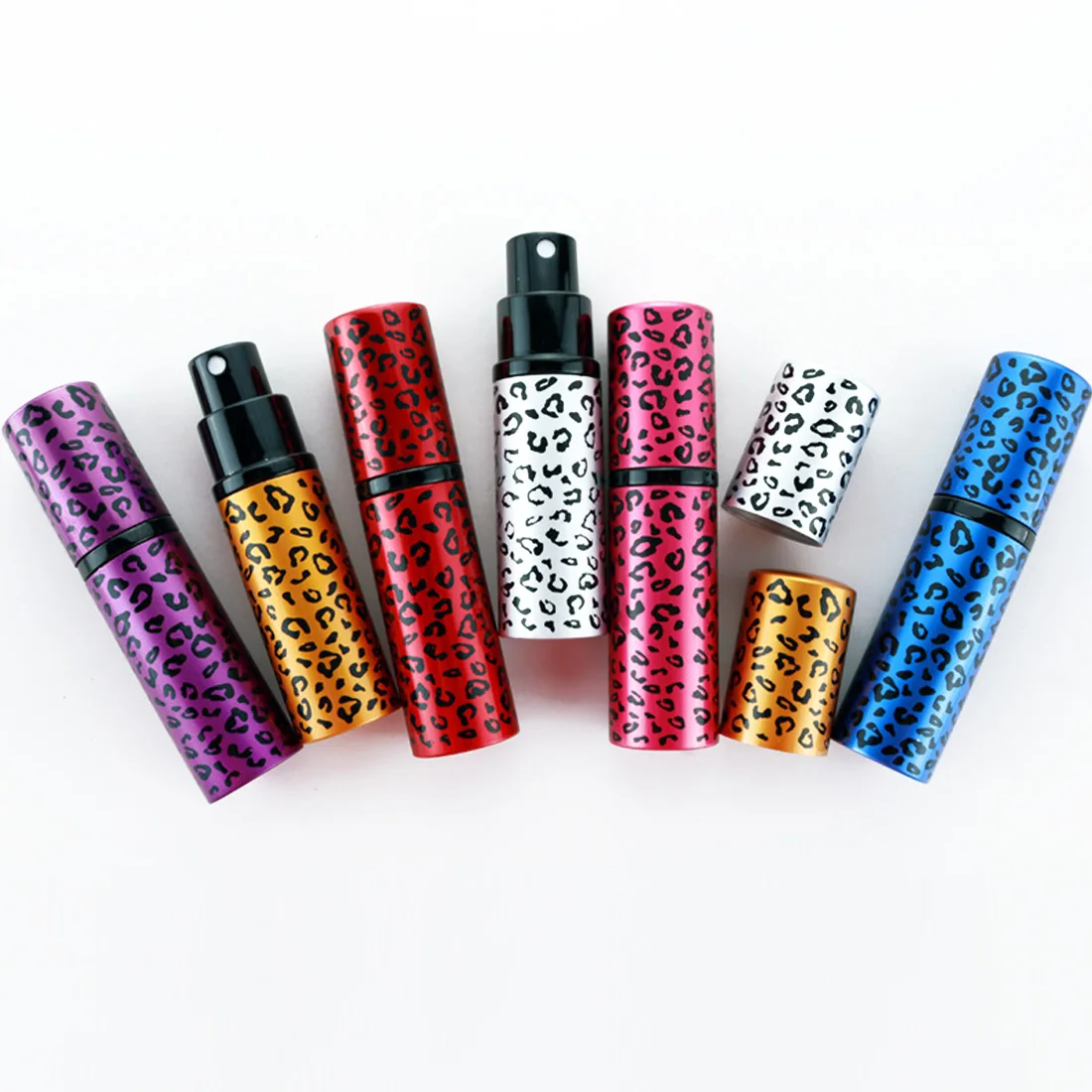 Anodized aluminum shell spray bottle perfume sub-bottle 10ml lip-print glass mini pressed empty | Красота и здоровье