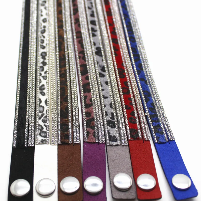 Женский кожаный браслет стразы многослойный с леопардовым принтом и кристаллами