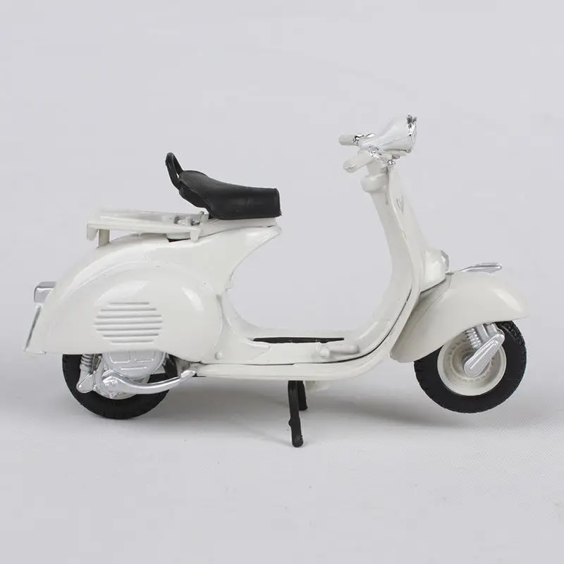 Maisto 1:18 Vespa 150 1956 MOTORCYCLE BIKE DIECAST MODEL TOY NEW IN BOX |
