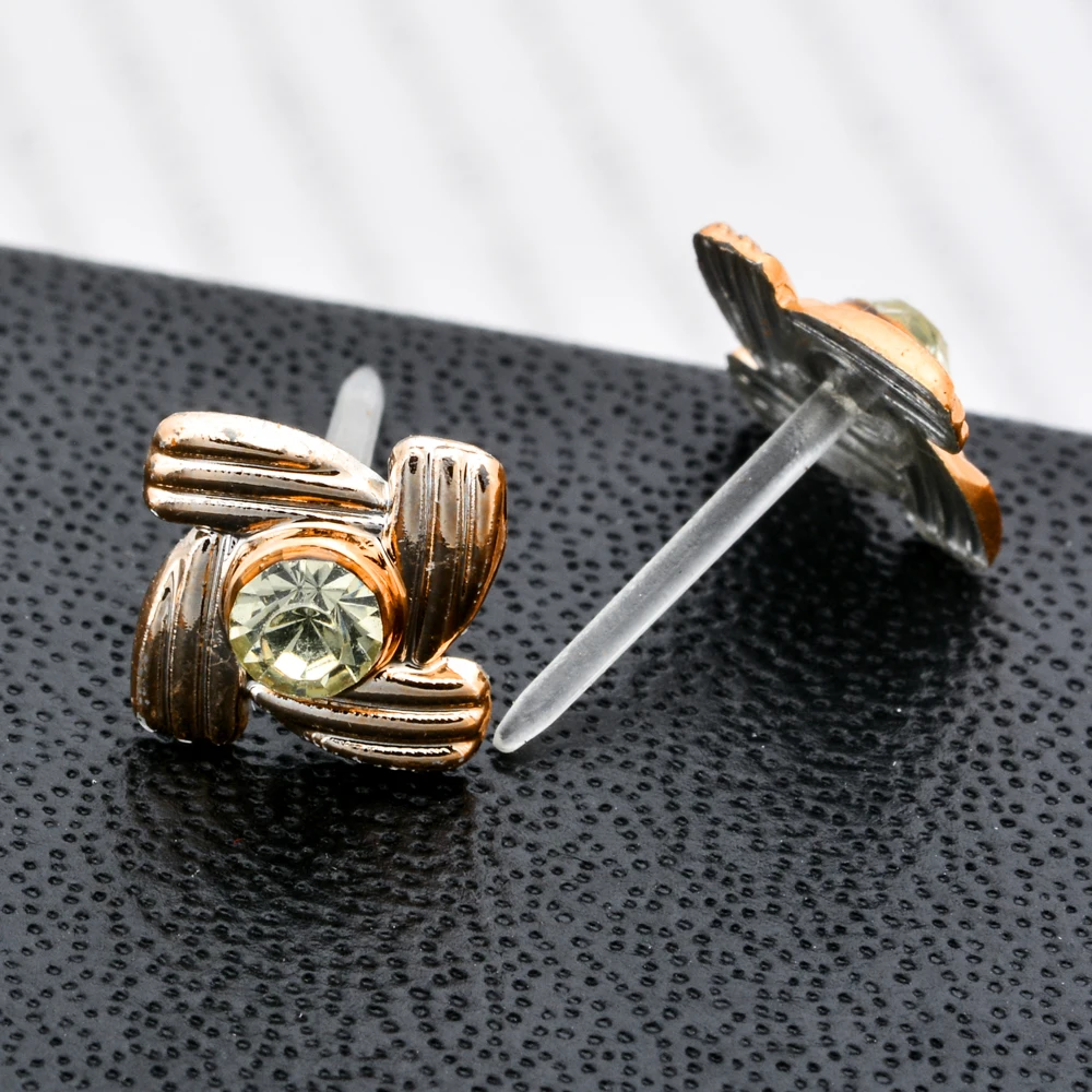 Серьги гвоздики с кристаллами в форме звезды сердца|Серьги-гвоздики| |