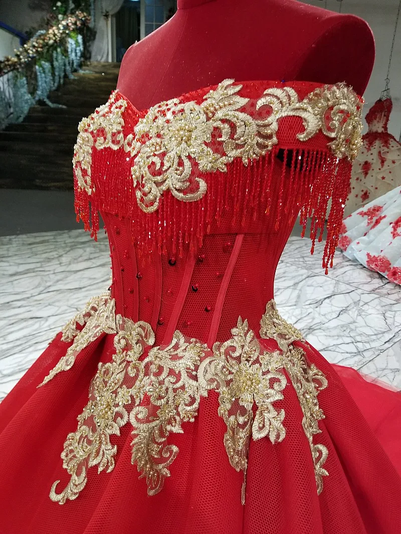 Красное бальное платье без бретелек 2018 праздничные платья с кружевным лифом