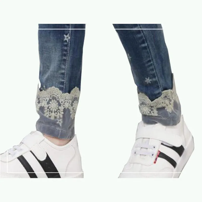 Брюки для девочек длинные джинсы молодежные брюки с вышивкой джинсовые