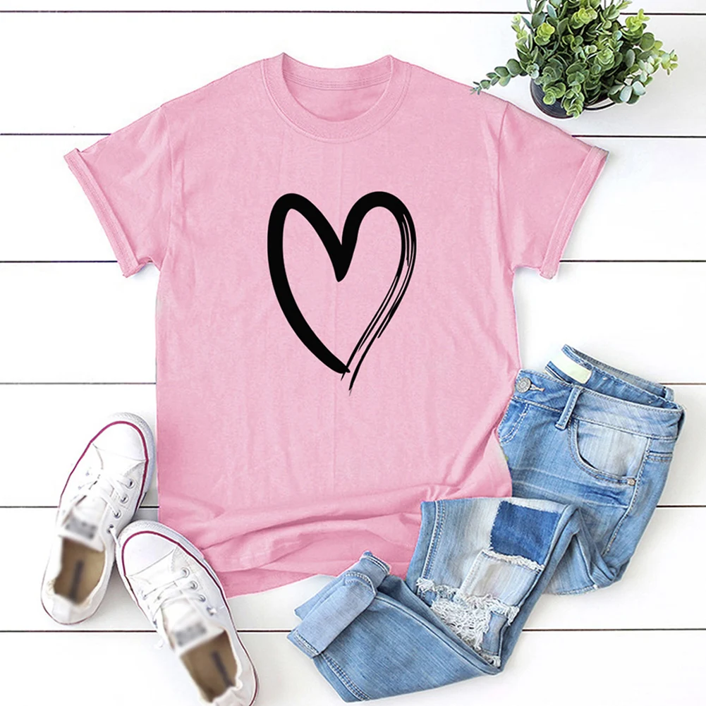 Женская футболка с принтом сердца 100% хлопок круглым вырезом и коротким рукавом