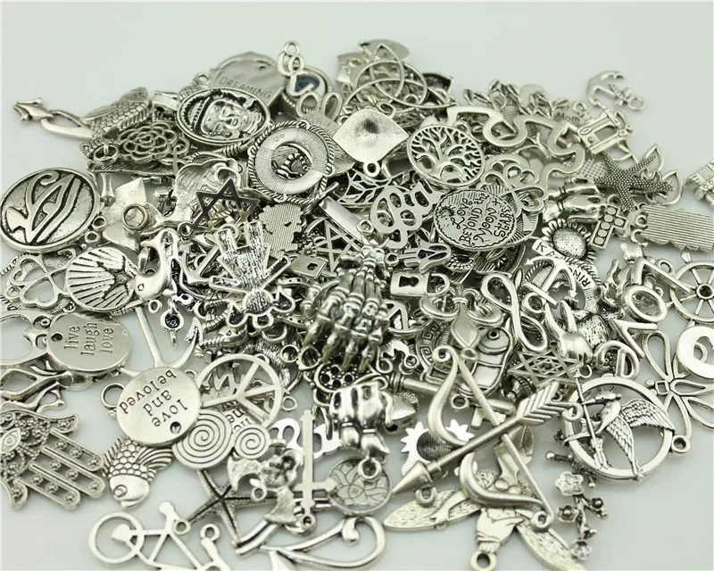 Antique Silver 30 шт Смешанные оптом шармы из металлических сплавов тибетская Серебряная бронзовая Золотая подвеска Подходит для европейских браслетов Изготовление ювелирных изделий - Окраска металла: Antique Silver