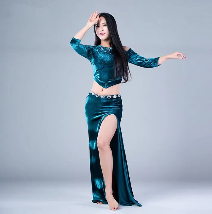 Осень-зима Для женщин комплект из 2 частей Bellydance костюм из бархата с длинными рукавами Блузка с боковыми юбка Корея Дизайн красный зеленый Black Rose