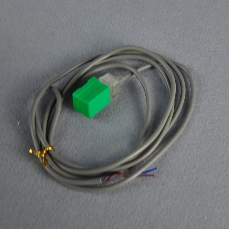 Датчик приближения переключатели PL 05N 5 мм NPN out DC10 30V нормального