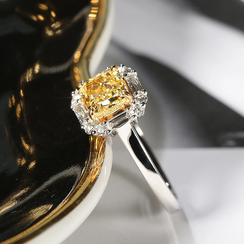 Solid 18K White Gold Yellow Moissanite Centre 2ct Cushion Ice Cut Side Baguette Wedding Ring Jewelry For Women | Украшения и