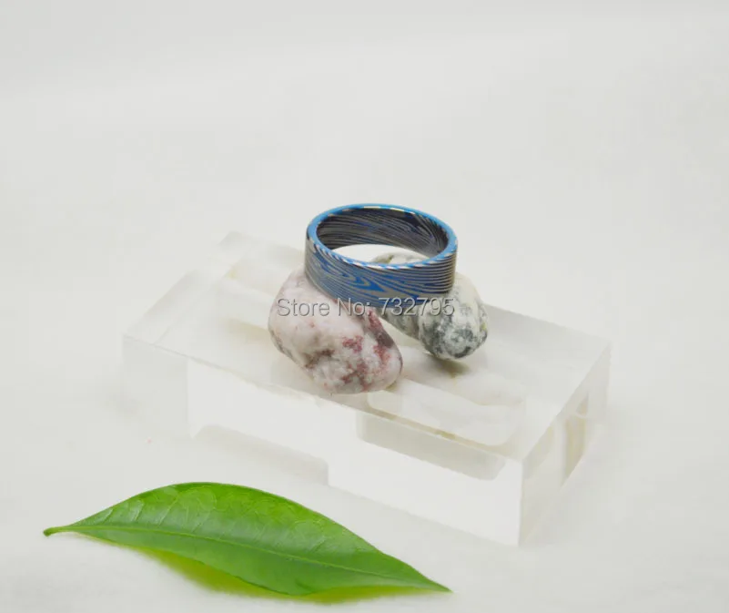 Бесплатная доставка 8 мм ширина плоские синие Дамасские кольца из карбида