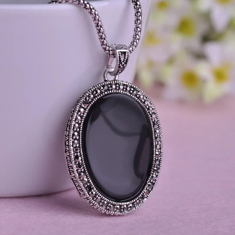 Женский комплект украшений Blucome Красный винтажный из колье сережек и кольца в