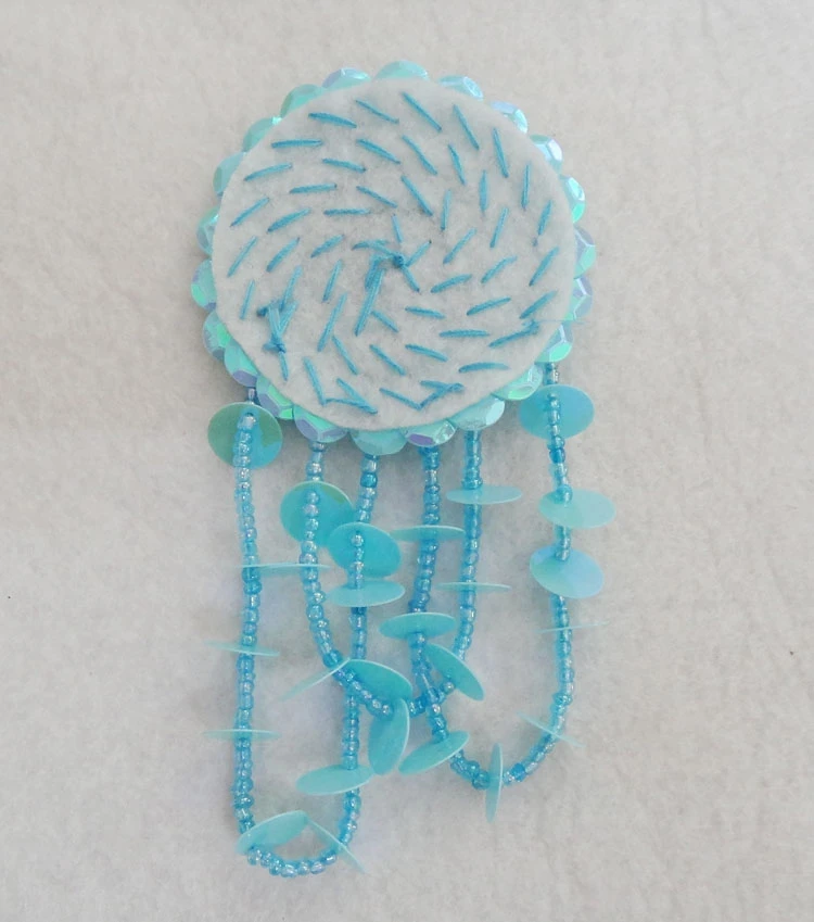 10.5cm Flower Tassel Sequin Patches Brooch Applique Vintage Embroidered Badge Fabric Patch Fashion Clothing Decoration Дом и сад