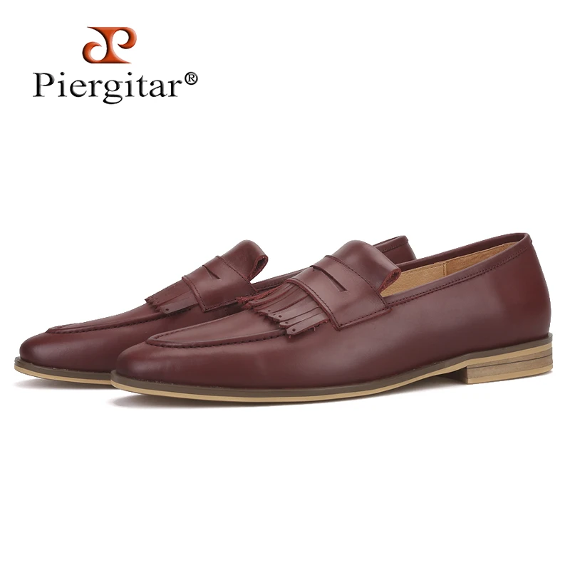 Piergitar 2019 hand-brushed calfskin men leather shoes with fringes wedding and party men's loafers smoking slippers plus size | Обувь