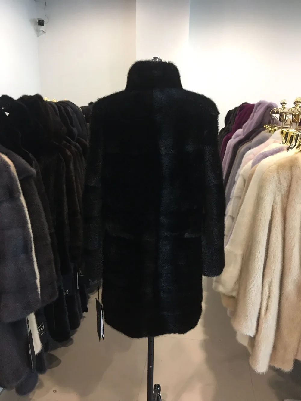 Воротник-стойка полная кожа с полосатым вырезом длина 90 см | Женская одежда