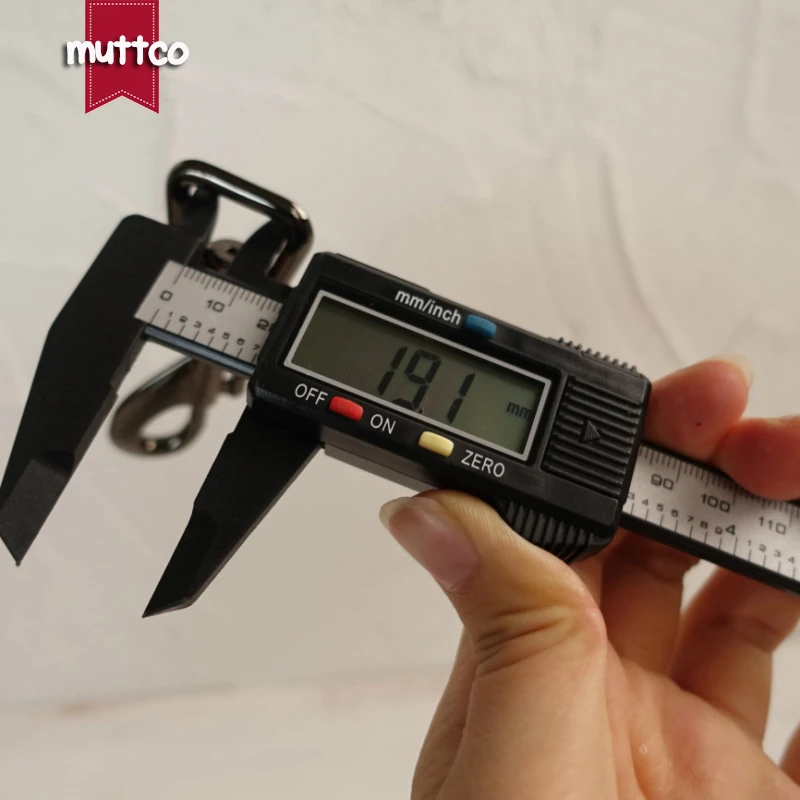 Экологический пистолет черный металлический Вертлюг 20 мм застежка-карабин