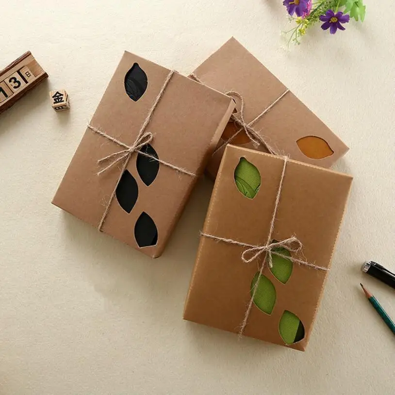 

7 Inch 18.5x12.5cm PU Leather Vintage Khaki Paper Maple Leaf Photo Album Diary Notebook 80 Sheets Steel Ring Binding Lron Leaves