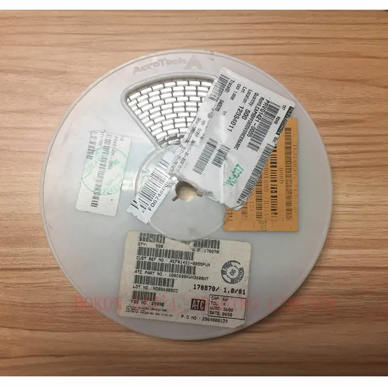 Многослойные конденсаторы ATC100C680KWN3600XT 68pF фарфоровые высокой мощности RF 3600VDC High Q ATC