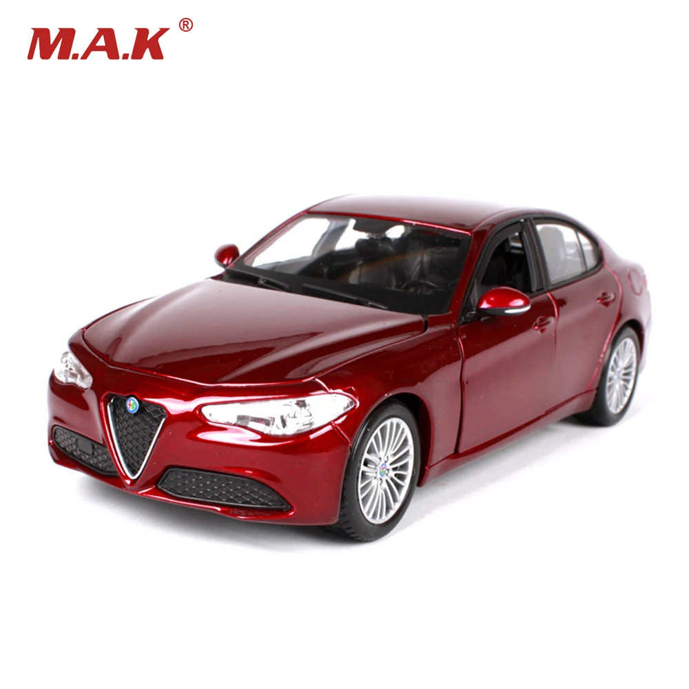 1/32 весы Alfa Romeo spider модели автомобилей желтые и красные игрушки для детей подарки коллекции дисплеев с коробкой