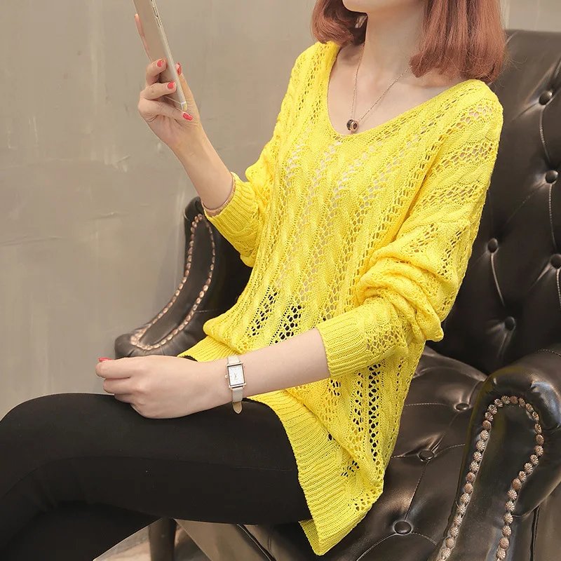 Осенне-зимний женский свитер с v-образным вырезом ремешком сзади средней длины