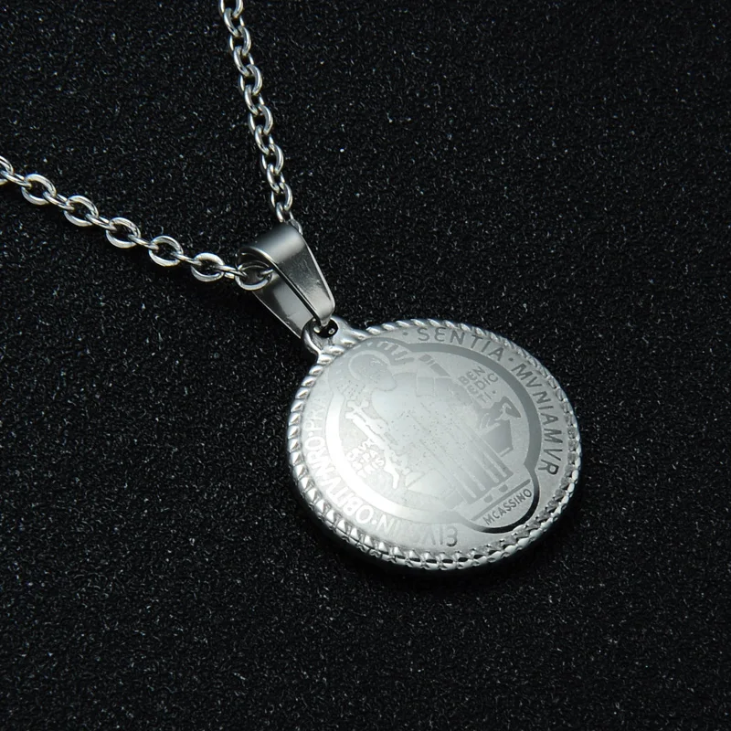 D & Z медаль Сан Бенито крест Иисус подвеска на серебряной цепочке нержавеющая