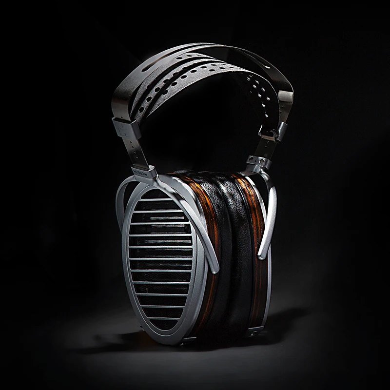 Магнитные наушники HIFIMAN HE1000se полноразмерные регулируемые с удобными амбушюрами