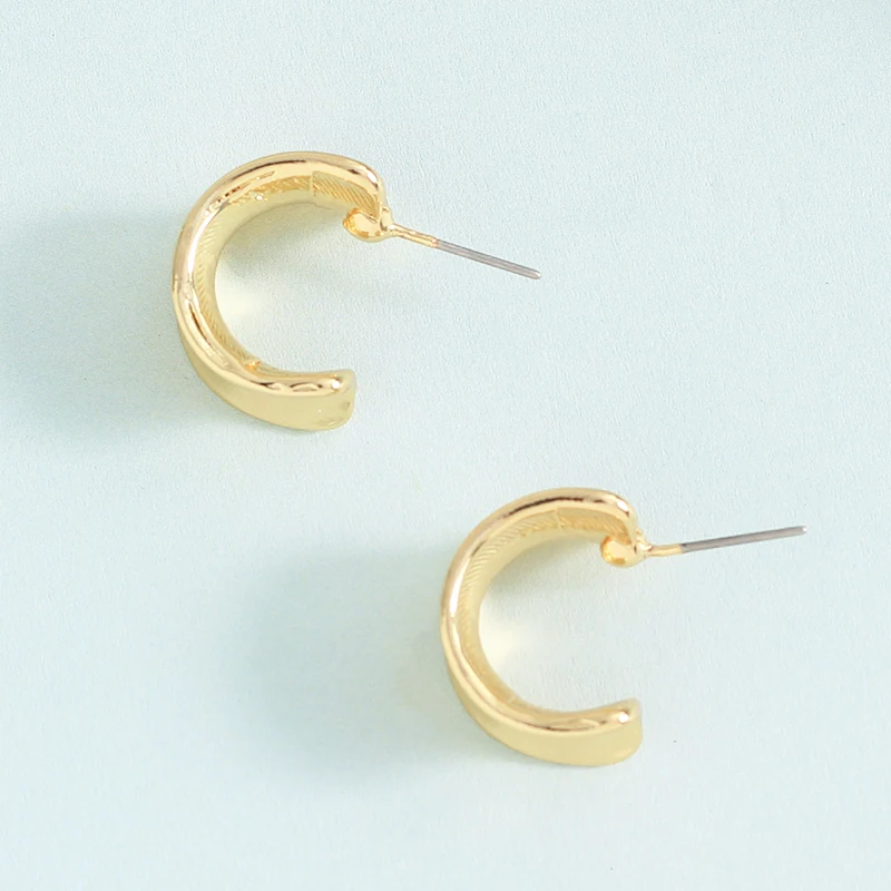 8Seasons New Simple C-Shape Gold Color Metal Stud Earrings For Women Party Fashion Hollow Out Statement Jewelry 1 Pair | Украшения и