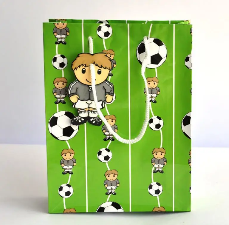 6 шт./компл. милый бумажный мешок с ручками для детской футбольной тематики дня