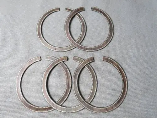 

5PCS NEW ACOUSTIC GUITAR WOOD INLAY (ROSEWOOD+WOOD STRIP) ROSETTE B-23