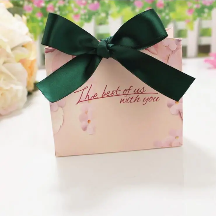 Dark Green Ribbon 24 шт новая золотая дамская сумка с тиснением Свадебная коробочка для сладостей сахарная сумка высокого качества подарочная коробка сувениры для девичника упаковка - Цвет: Dark Green Ribbon