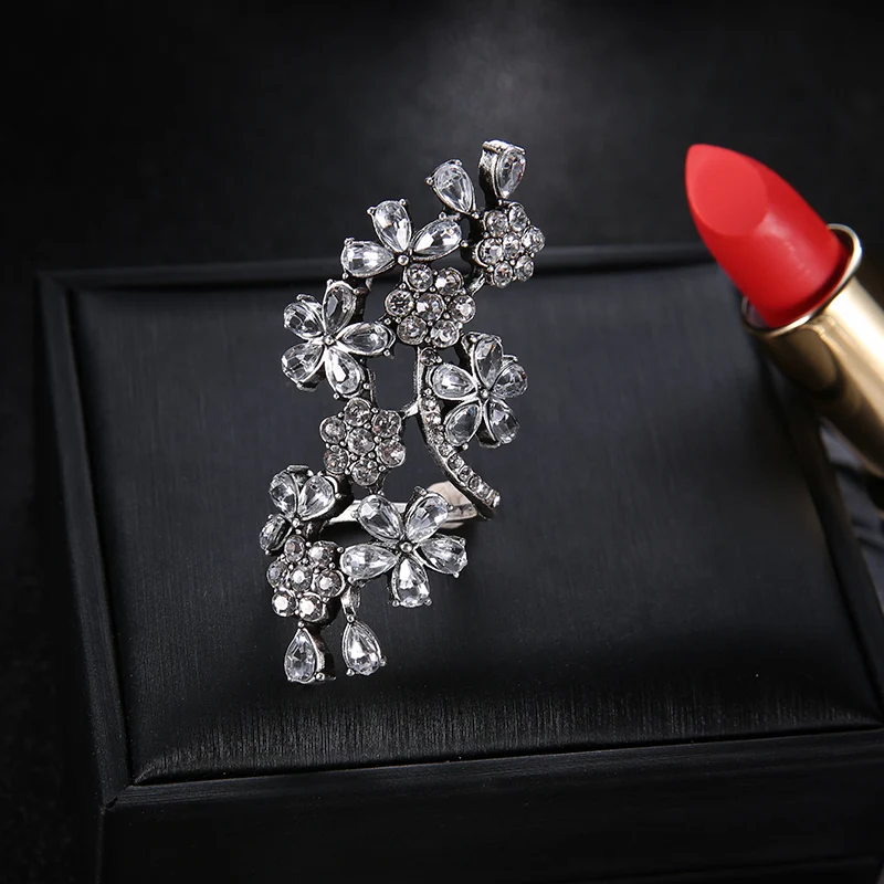 

Jewdy Austrian CZ Crystal Wedding Rings Accessory Flower Love Delicate Rose Flower Ring Full Size Lady Jewelry Anillos