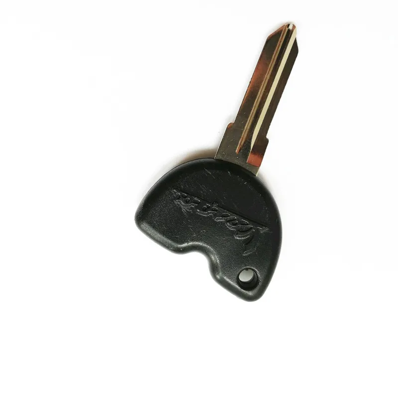 Заготовки для мотоциклов Vespa Piaggio 3VTE Fly 125 200 250 300 GTV VESPA LXV150 GTV250 GTS250 GTS300 с наклейкой
