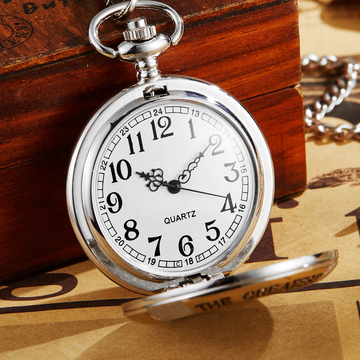 

Vintage Quartz Pocket Watch THE GREATEST DAD Fob Chain Clock For Male Mens Daddy Birthday Father's Day Necklace Box Reloj