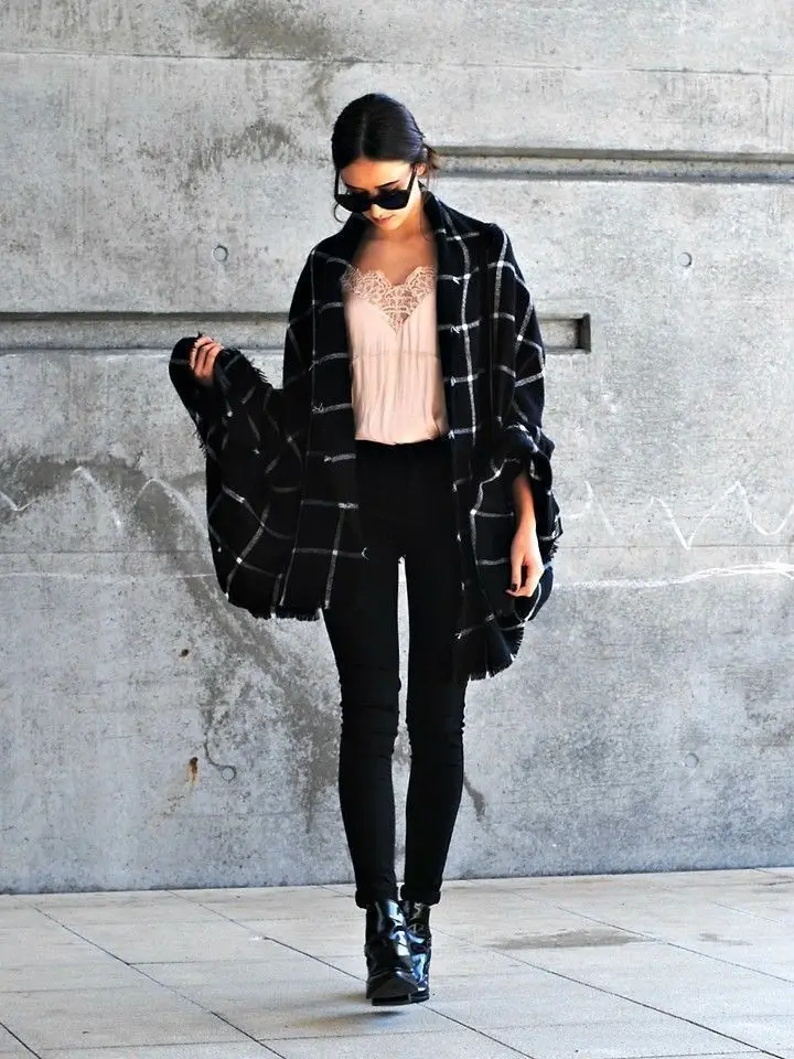 Классический кашемировый шарф в черно белую клетку больших размеров испанский