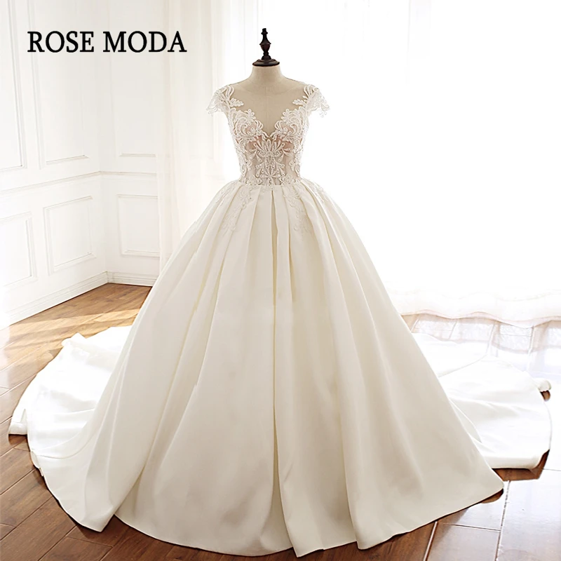 

Rose Moda Luxury Princess Wedding Dresses Short Cap Sleeves Bridal Dress with Lace Semi Cathedral Train Real Photos
