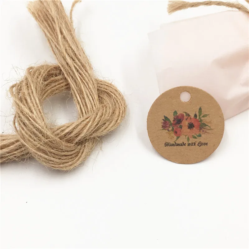 100 шт крафт бумага с красным сердцем для подарков сделай сам ценники поделок