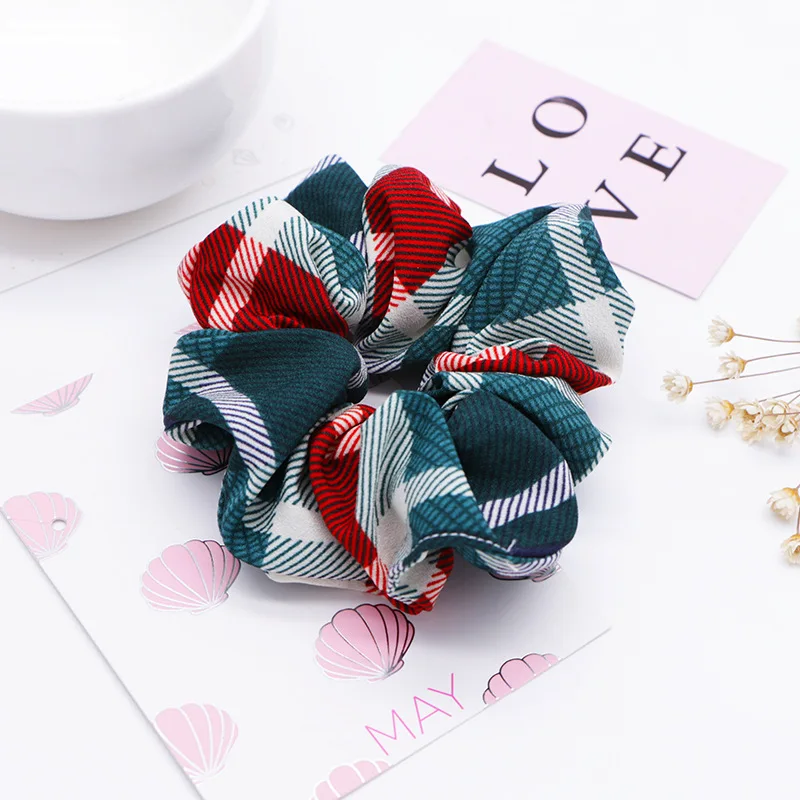 4 pcs/lot Mix Colors Retro Plaids Prints Hair Elastic Scrunchies Ponytail Holder Tie Classical Elastics Bands for Girl |