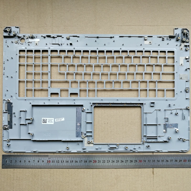 Подставка для рук ноутбука Dell Inspiron 17 верхняя крышка основания чехла P35E серии 5000
