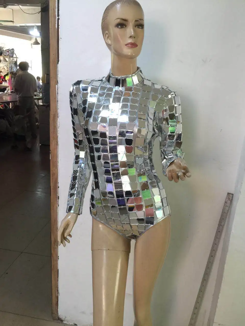 Блестящий зеркальный легкий Цельный боди женский сексуальный серебристый