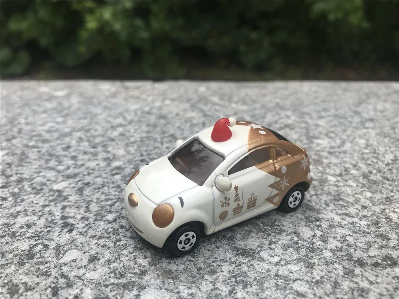 Tomica disney двигатели Дейзи Дональд Дак Винни Базз Микки ошавотт металл литья под давлением игрушечный автомобиль посылка - Цвет: Bear