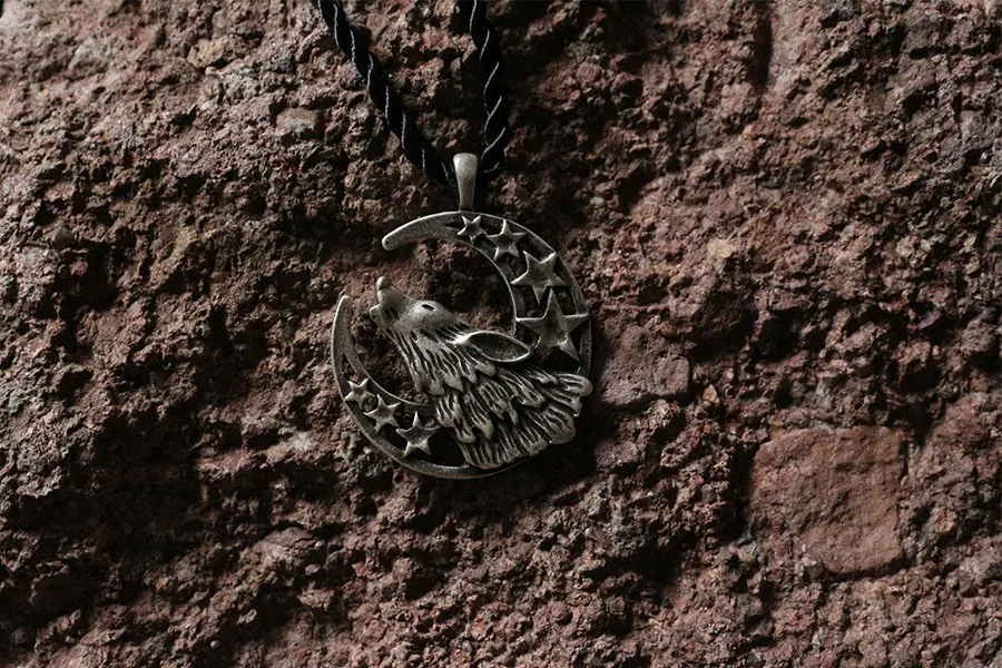 1 шт. оптовая продажа подвеска в виде лунного волка nekclace для влюбленных животных