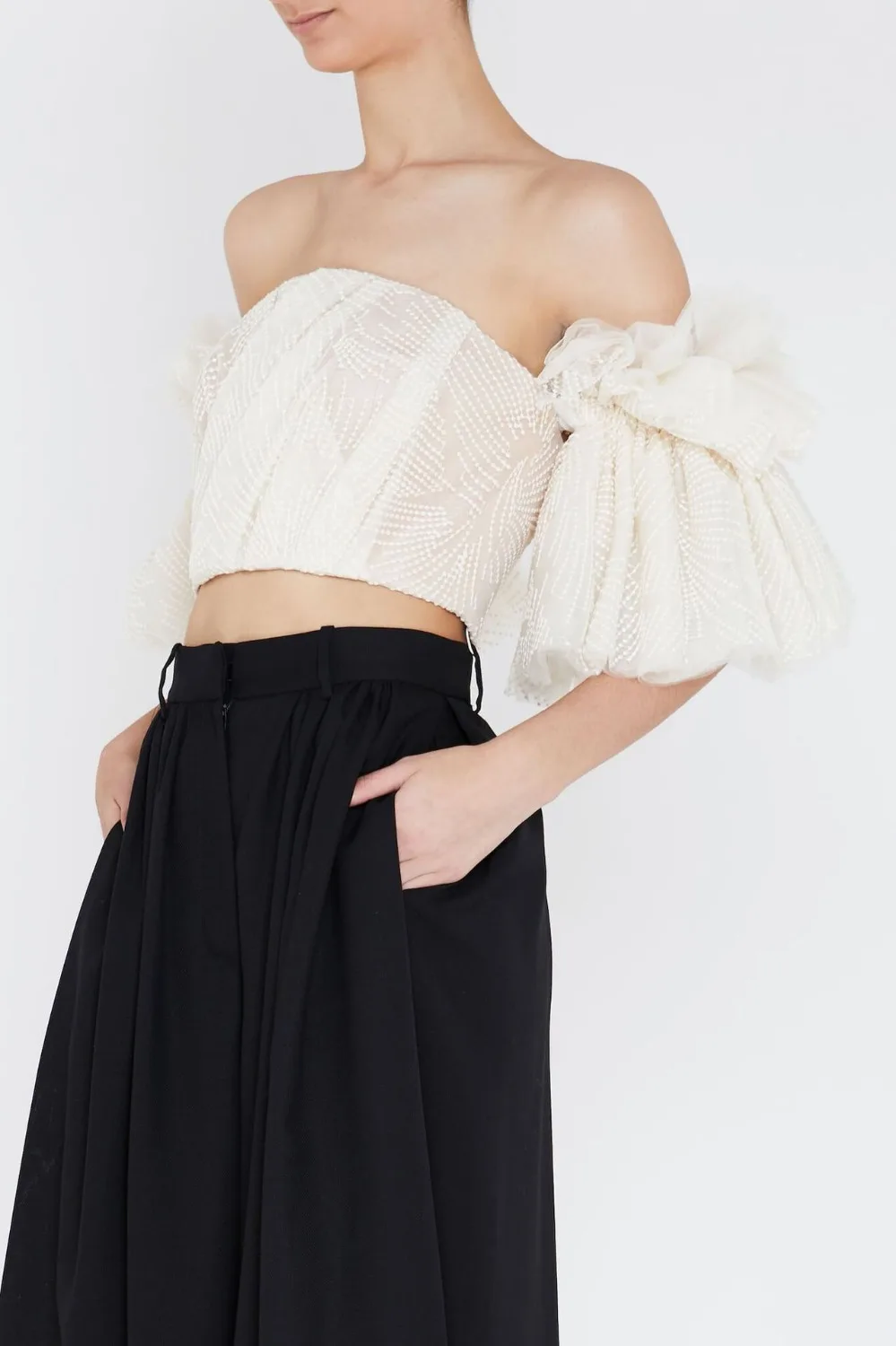 Топ с открытыми плечами и вышивкой сетчатый топ кружевными рукавами blusas femininas