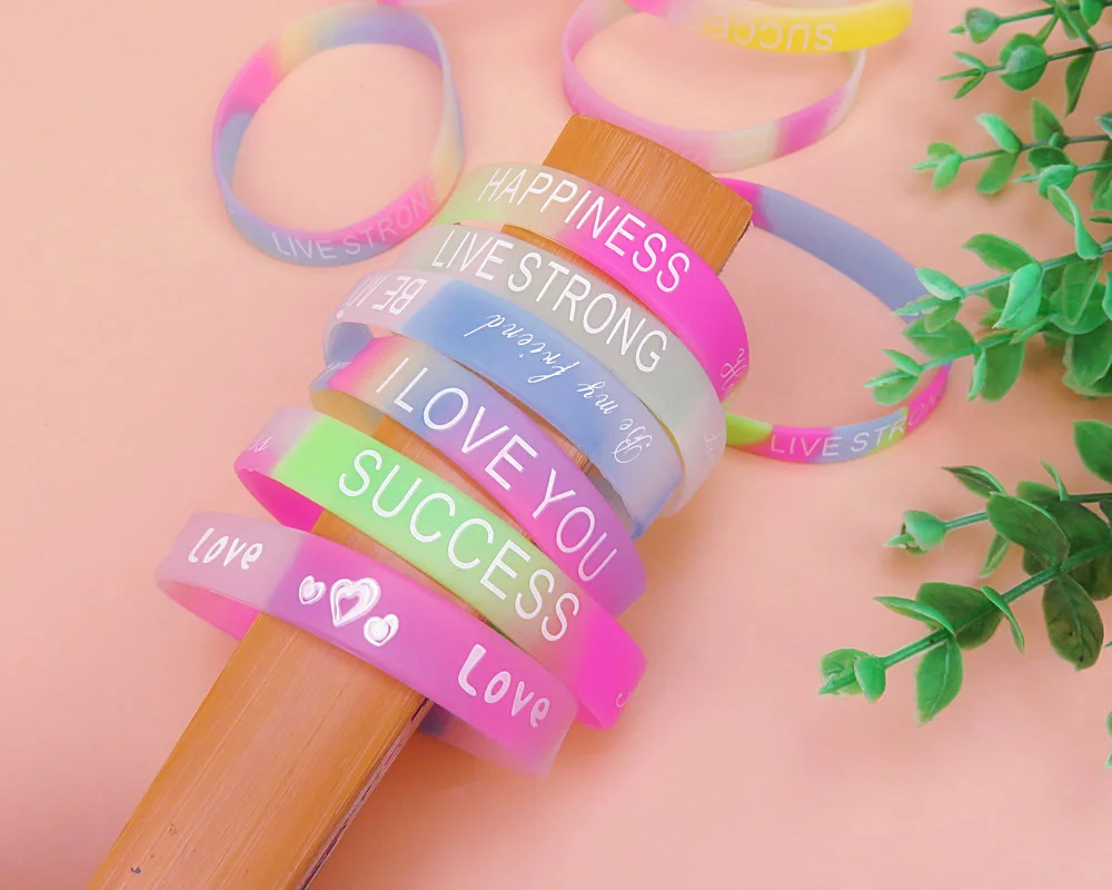 10 шт./партия силиконовые браслеты с буквами градиентный цвет светящийся браслет