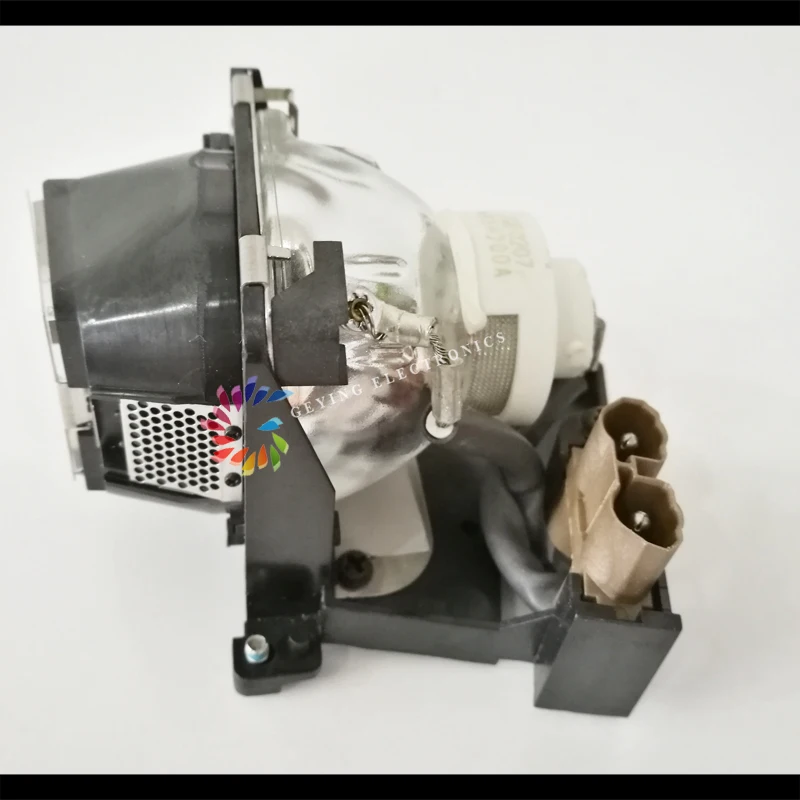 

Бесплатная доставка, оригинальная прожекторная лампа VLT-XD205LP nsh-200 Вт для XD205 XD205 SD205 SD205R SD205U