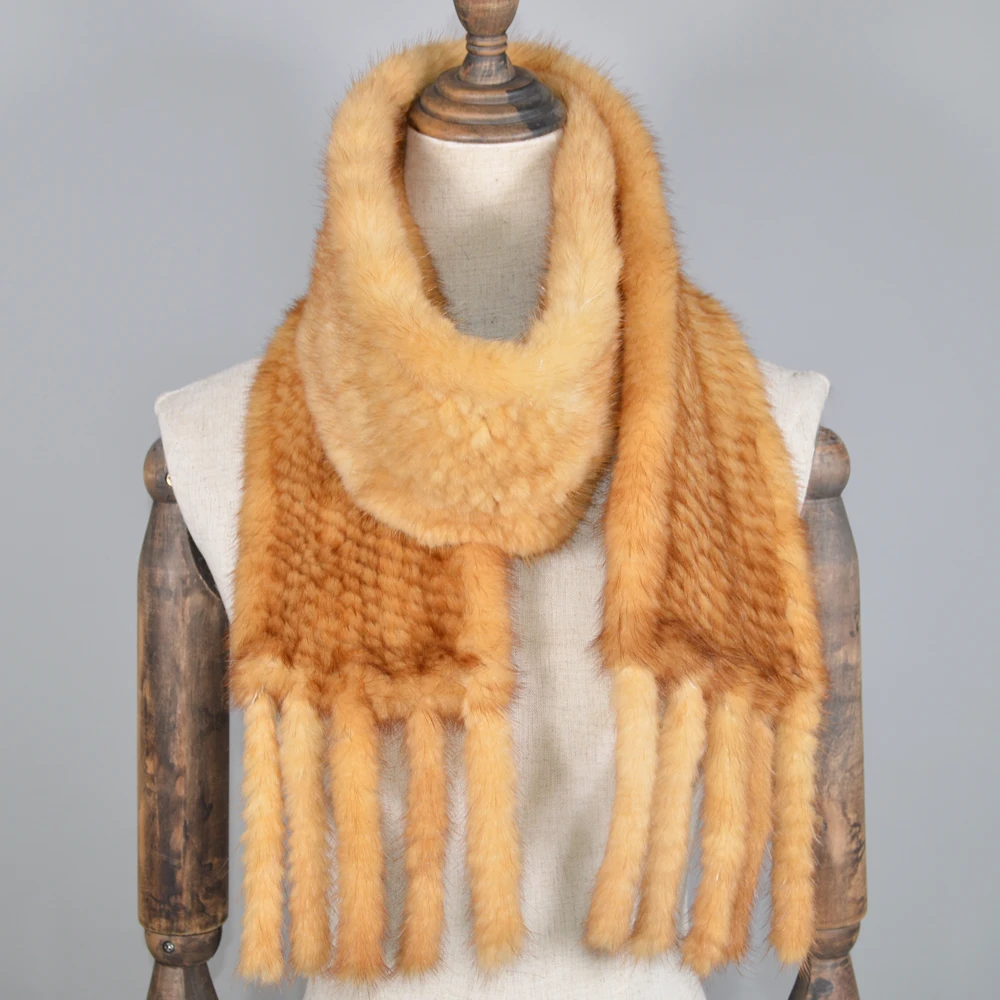 Шарф вязаный из натурального меха норки| |