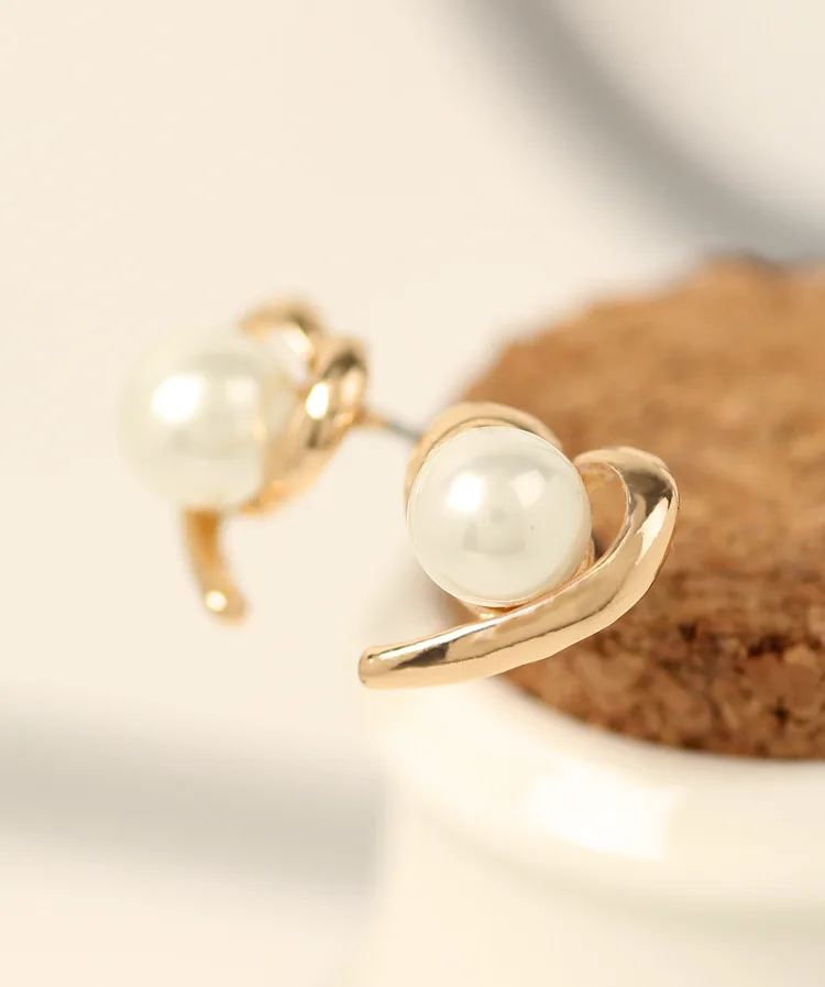 Центр большой искусственный жемчуг Золотая мода Асимметричные серьги-гвоздики в