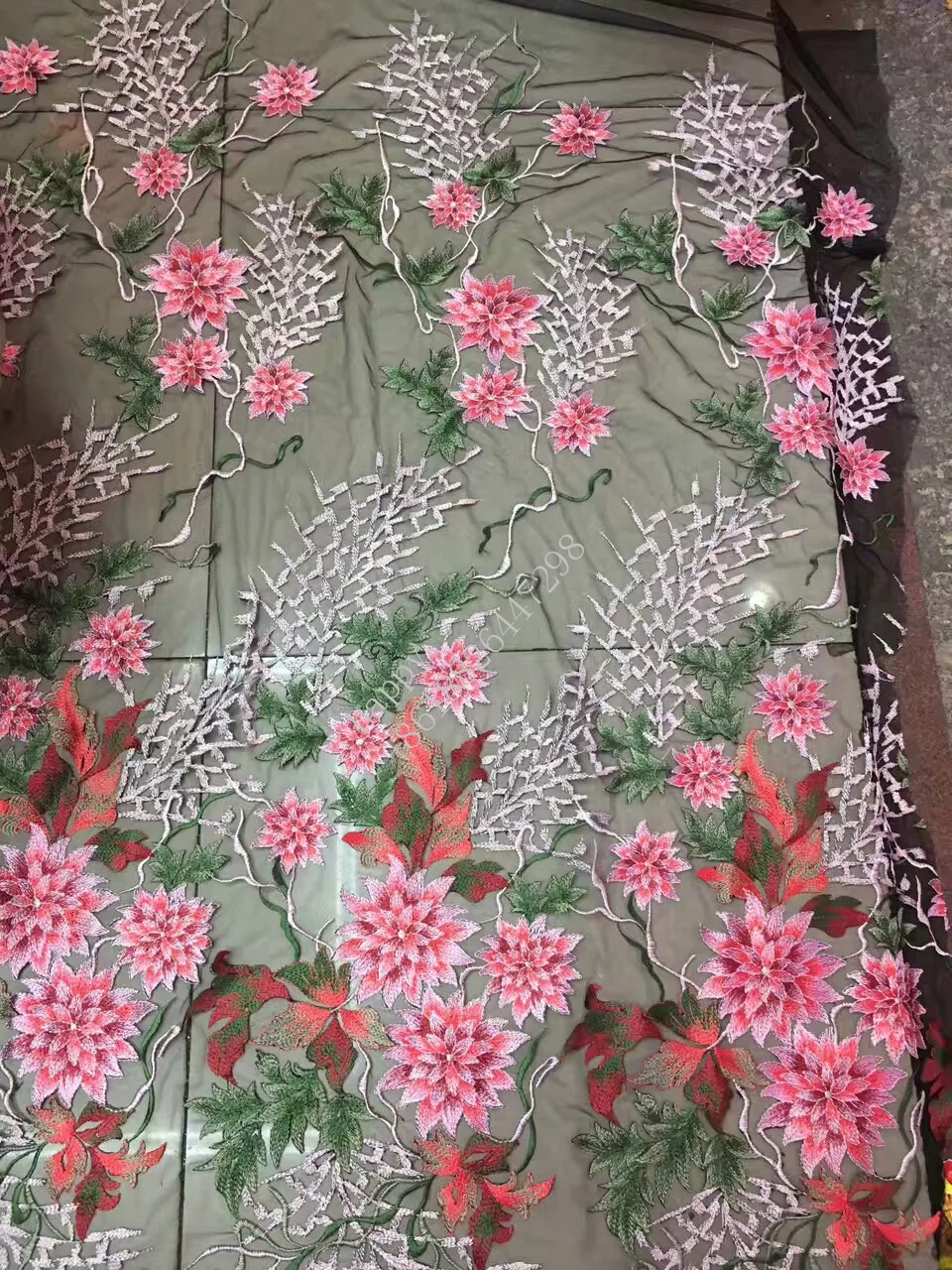 2017 American fashion week multicolor embroidery luxurious fabric wedding gown evening dress | Дом и сад