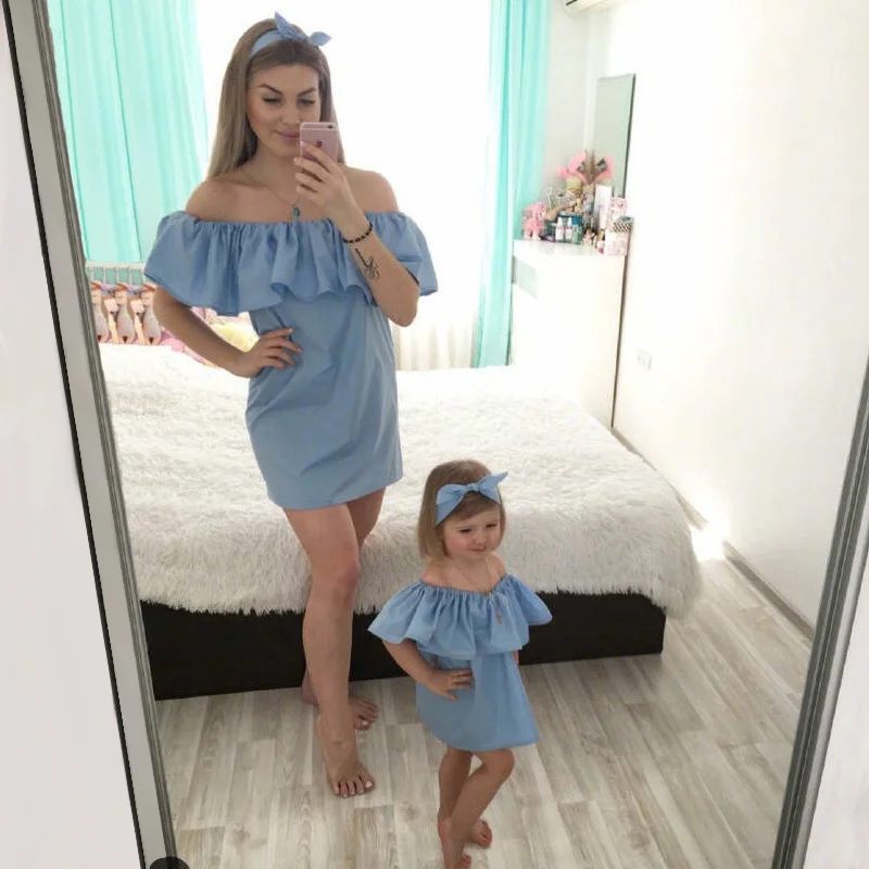 blue Платья для мамы и дочки Мода Платье без бретелек одежда для семьи летняя одежда для мамы и меня платье - Цвет: blue