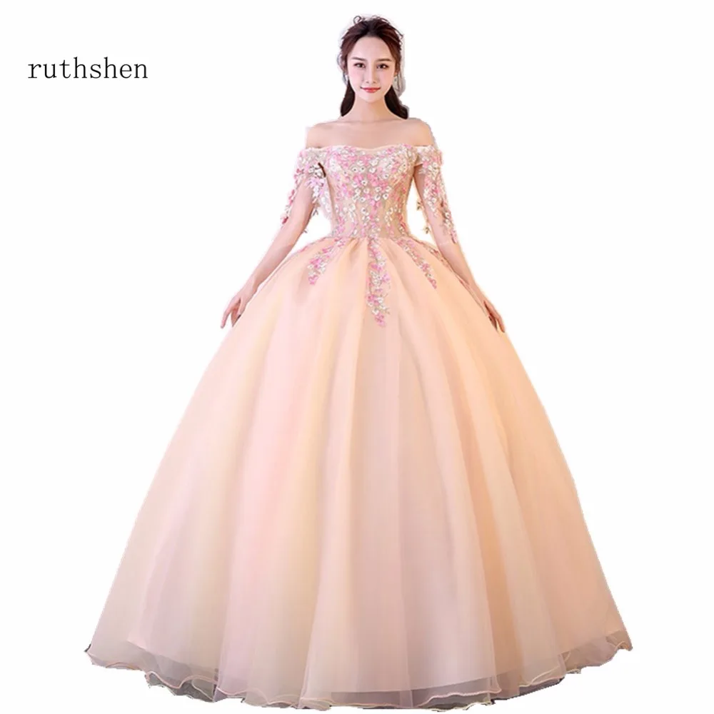 2022 New Arrivals Popin Off the Shoulder Appliques Flowers Decorated Quinceanera Dresses Ball Gown Off The Shoulers Prom Dresses