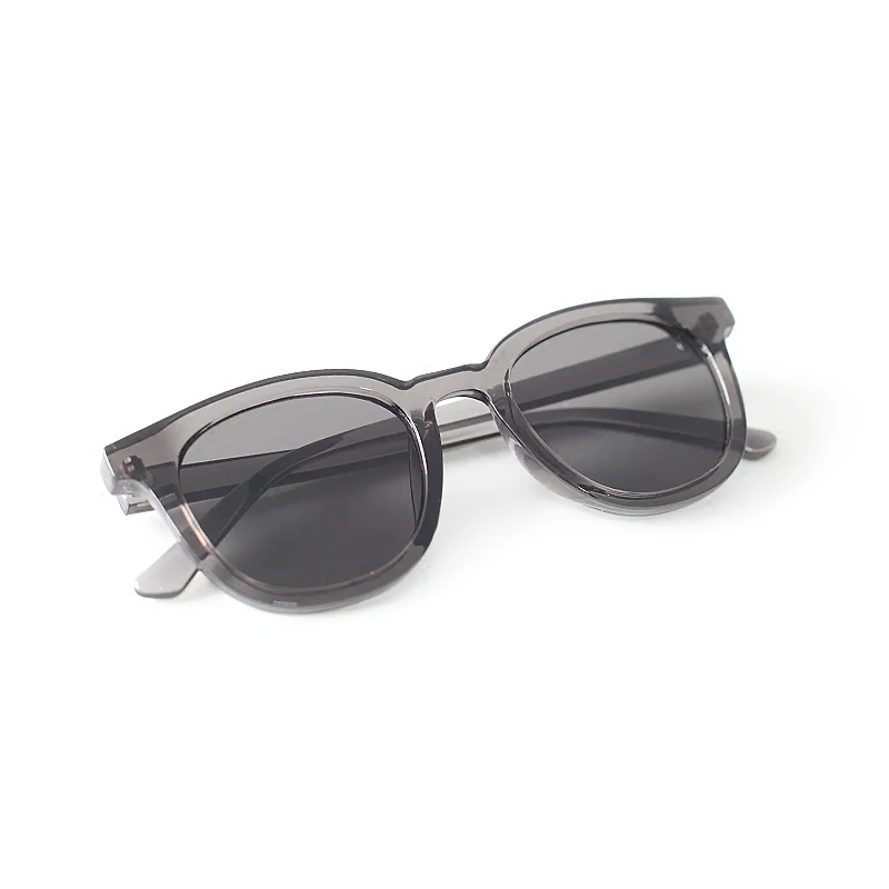 

fashion fashion trendsetter color Retro Red Square sunglasses for men and women Americans simple anti-ultraviolet Sunglasses