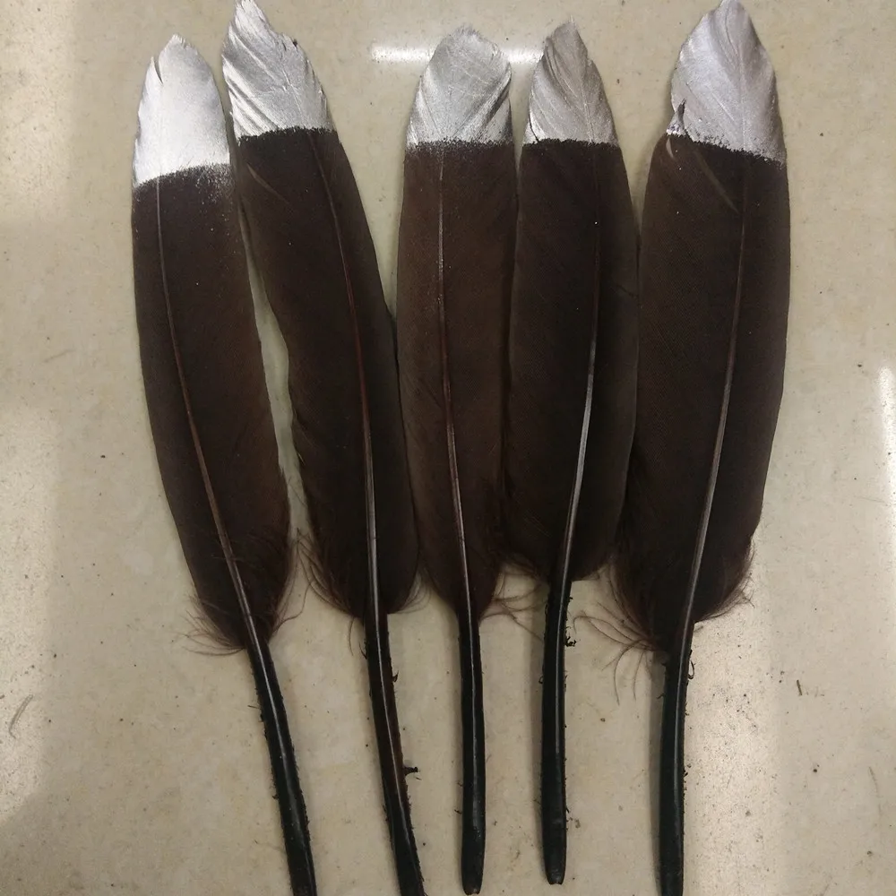 Окрашенные гусиные перья 20 шт./лот кофейные + Серебристые декоративные Свадебный